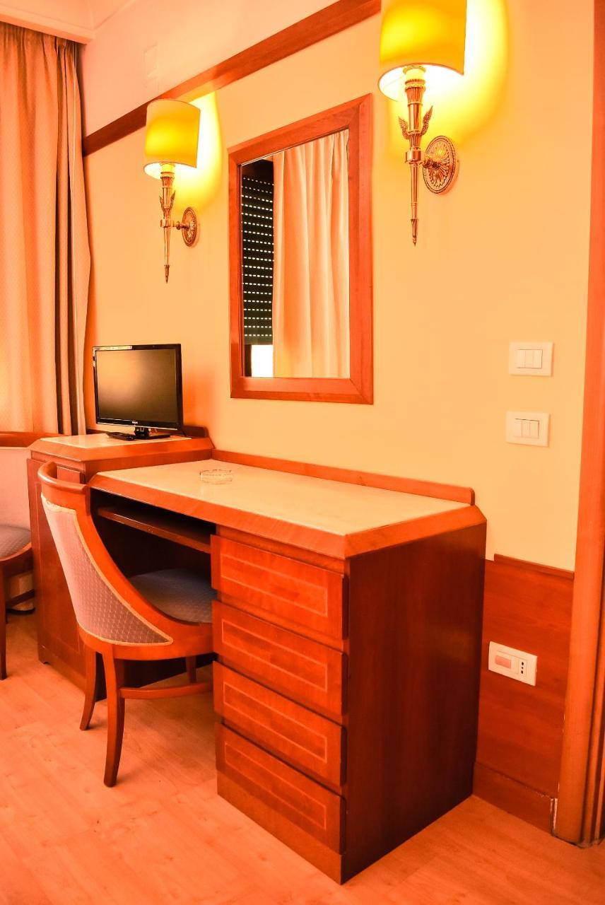 Hotel Miravalle نابولي المظهر الخارجي الصورة